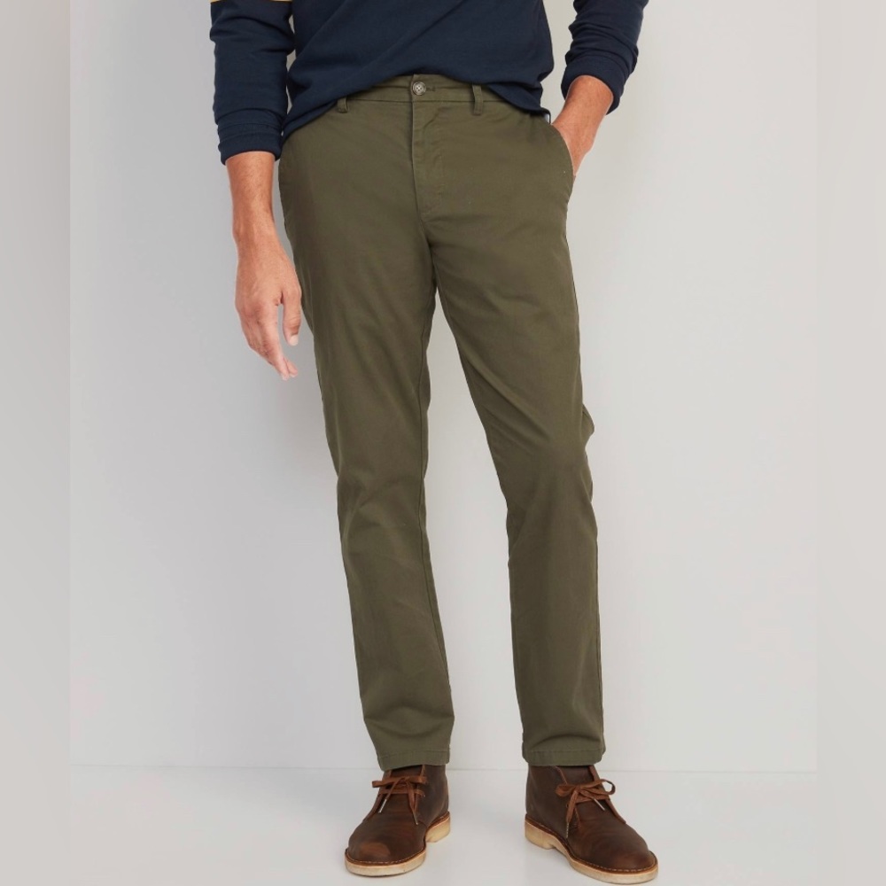 Old navy men’s ultimate straight built in flex chino color is greenish khaki